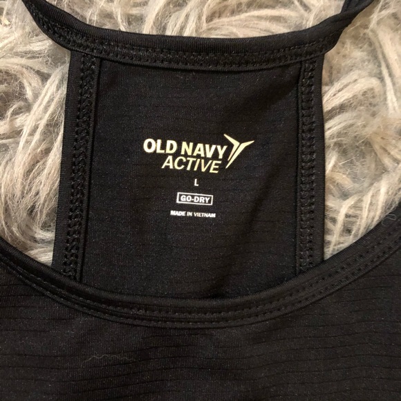 Old Navy Active Top🤸🏻‍♀️ - Picture 2 of 3